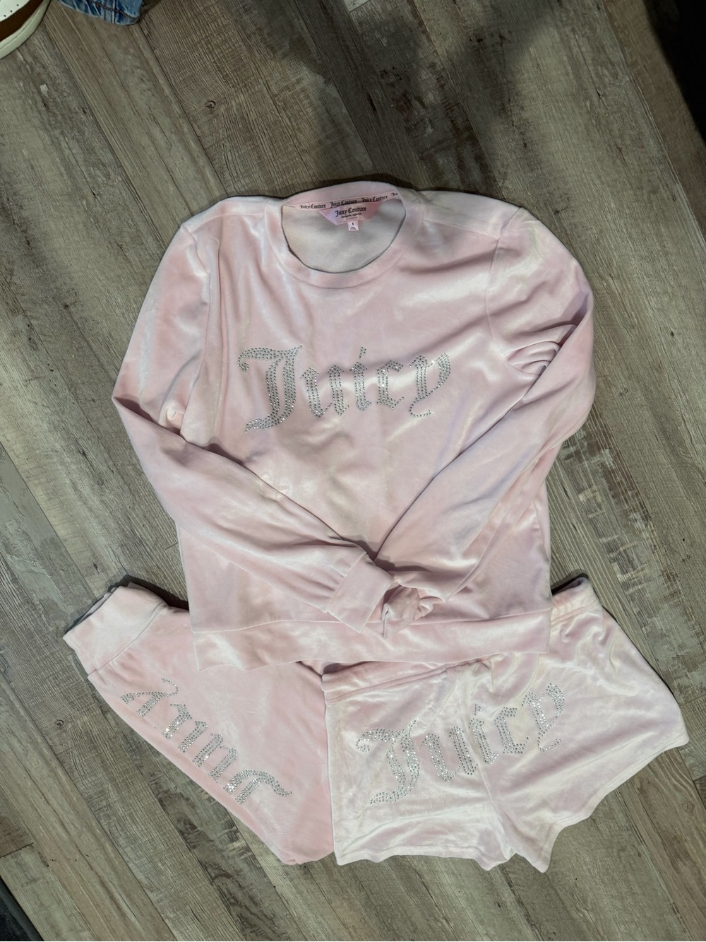 Juicy Couture Light Pink Velour Rhinestone Logo Pajama Set